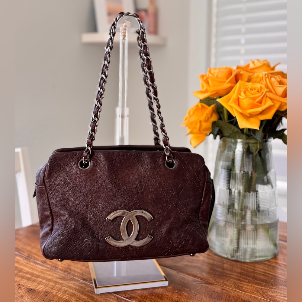 CHANEL Vintage Brown Caviar Leather Shoulder Bag COA INCLUDED
